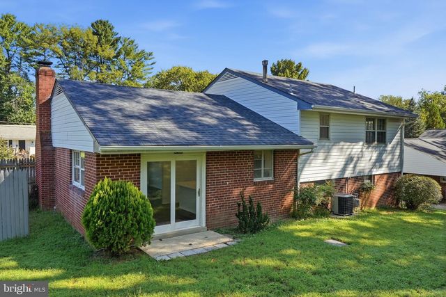 8009 GOSPORT LN, Springfield, VA 22151