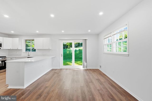 8009 GOSPORT LN, Springfield, VA 22151