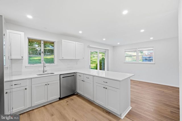 8009 GOSPORT LN, Springfield, VA 22151