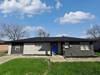 4218 Ester Street, Stafford, TX 77477