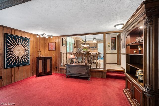 13760 Arrowhead Trail, Middleburg Heights, OH 44130