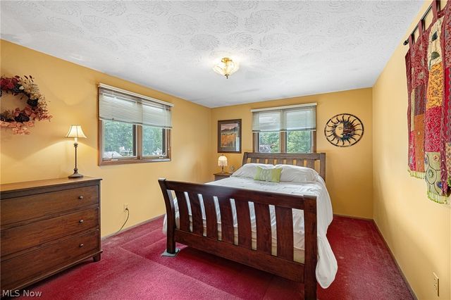 13760 Arrowhead Trail, Middleburg Heights, OH 44130