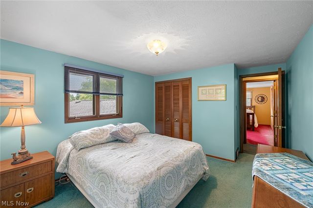 13760 Arrowhead Trail, Middleburg Heights, OH 44130