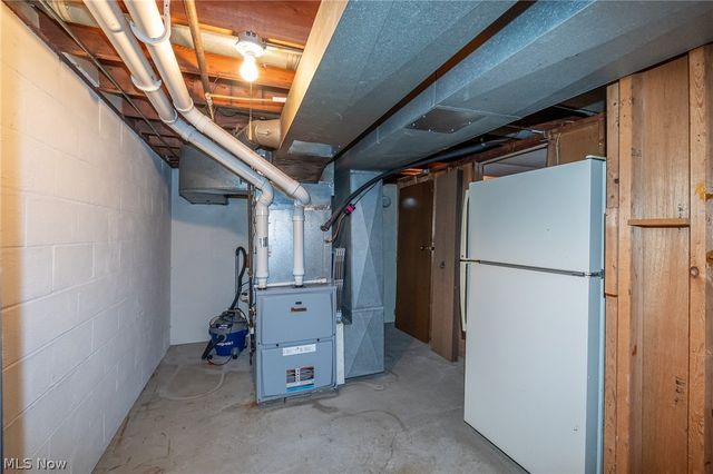 13760 Arrowhead Trail, Middleburg Heights, OH 44130