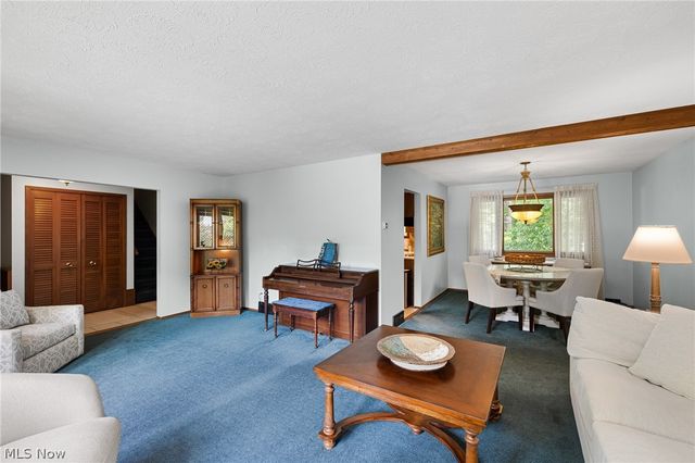 13760 Arrowhead Trail, Middleburg Heights, OH 44130