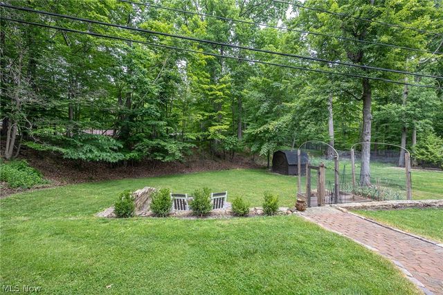 13760 Arrowhead Trail, Middleburg Heights, OH 44130