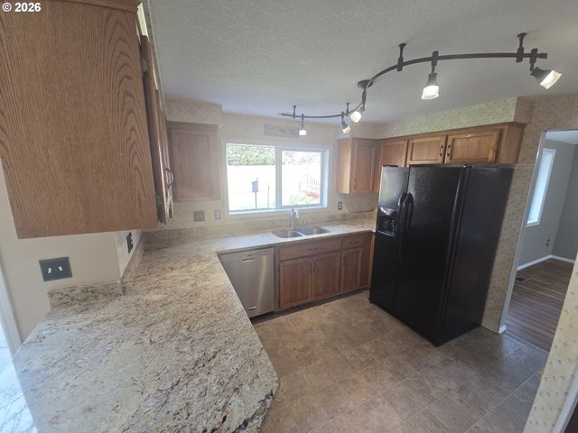 2103 Sw STELLA Way, Troutdale, OR 97060