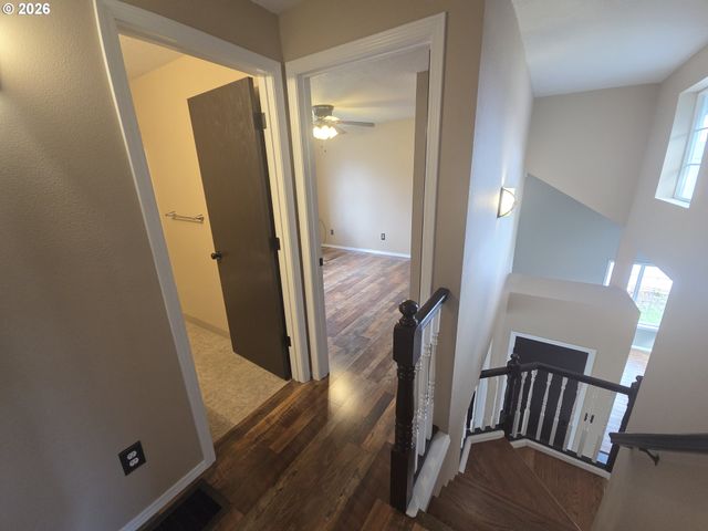 2103 Sw STELLA Way, Troutdale, OR 97060