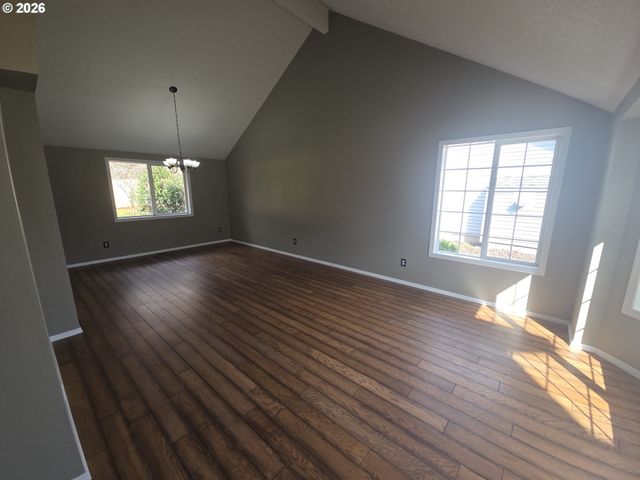 2103 Sw STELLA Way, Troutdale, OR 97060