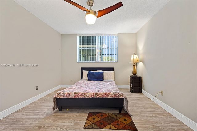 3241 Holiday Springs Boulevard 106, Margate, FL 33063