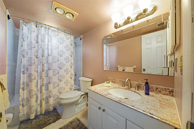 3241 Holiday Springs Boulevard 106, Margate, FL 33063