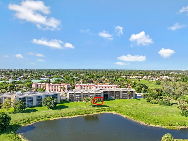 3241 Holiday Springs Boulevard 106, Margate, FL 33063