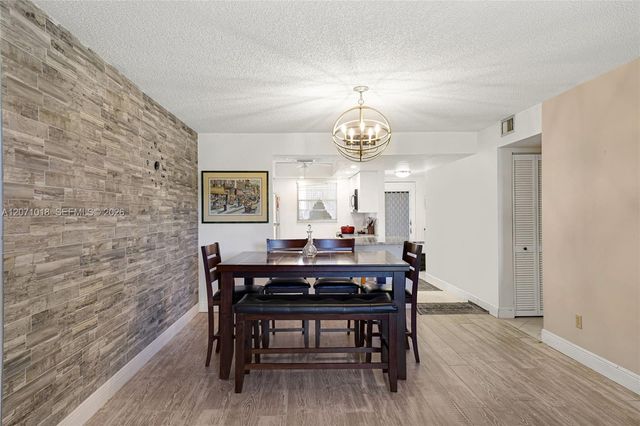 3241 Holiday Springs Boulevard 106, Margate, FL 33063