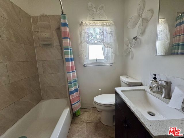 1423 S Whitemarsh Avenue, Compton, CA 90220