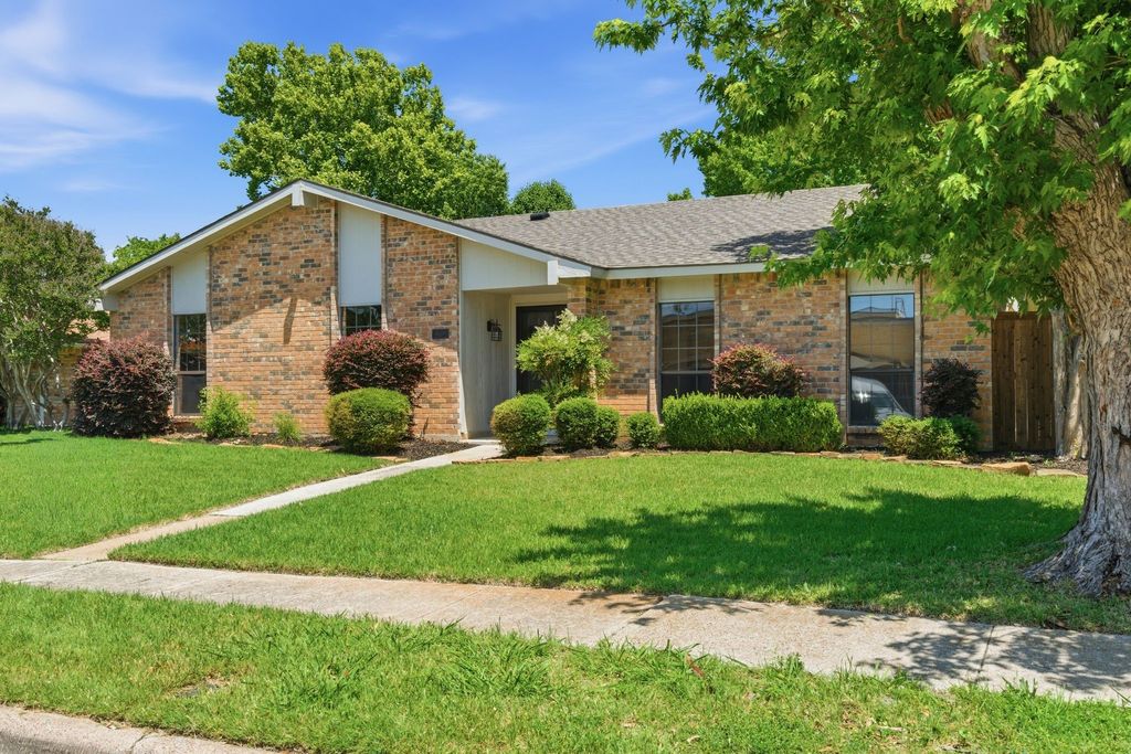 4108 Churchill Drive, Flower Mound, TX 75028
