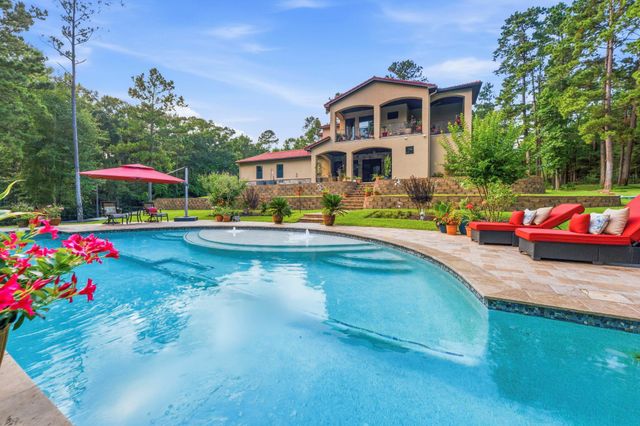 280 Sundog Road, Huntsville, TX 77340
