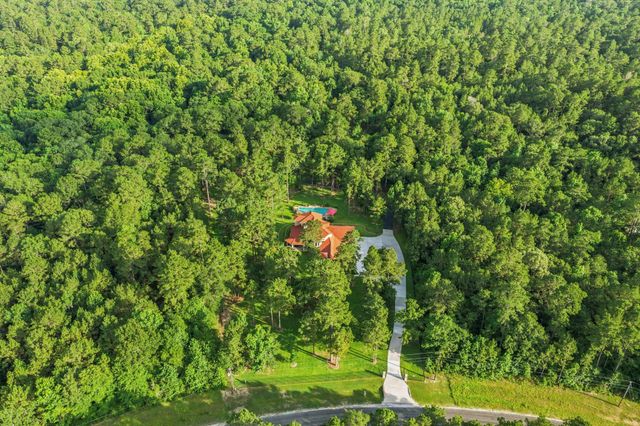 280 Sundog Road, Huntsville, TX 77340