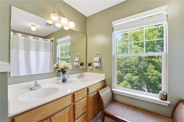 28645 W 159th Terrace, Gardner, KS 66030