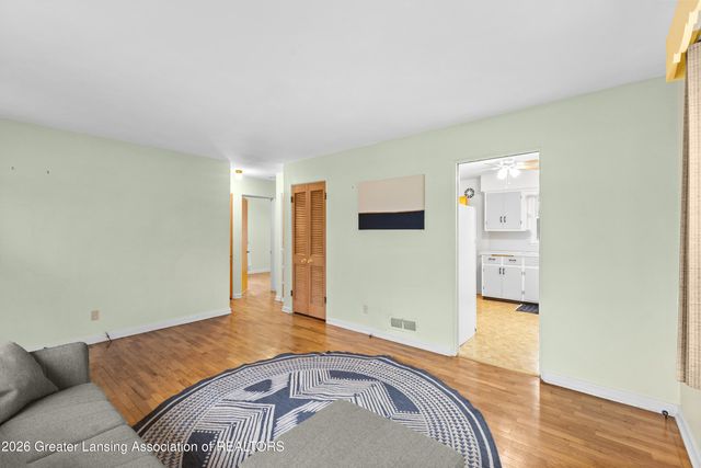 1714 Loraine Avenue, Lansing, MI 48910