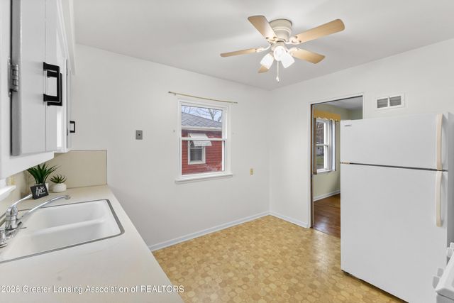 1714 Loraine Avenue, Lansing, MI 48910