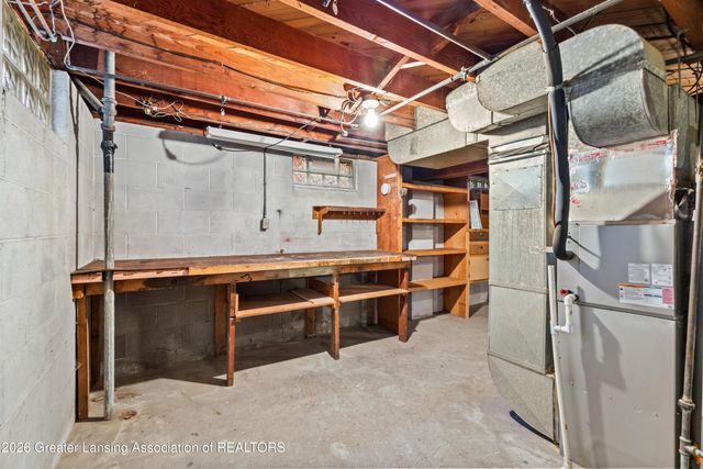 1714 Loraine Avenue, Lansing, MI 48910