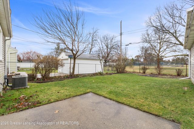 1714 Loraine Avenue, Lansing, MI 48910