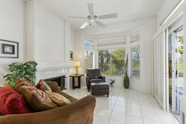 38129 Grand Oaks Avenue, Palm Desert, CA 92211