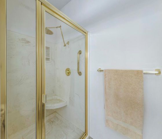 38129 Grand Oaks Avenue, Palm Desert, CA 92211