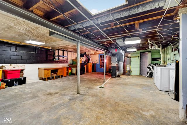 1530 E 49th Street, Indianapolis, IN 46205