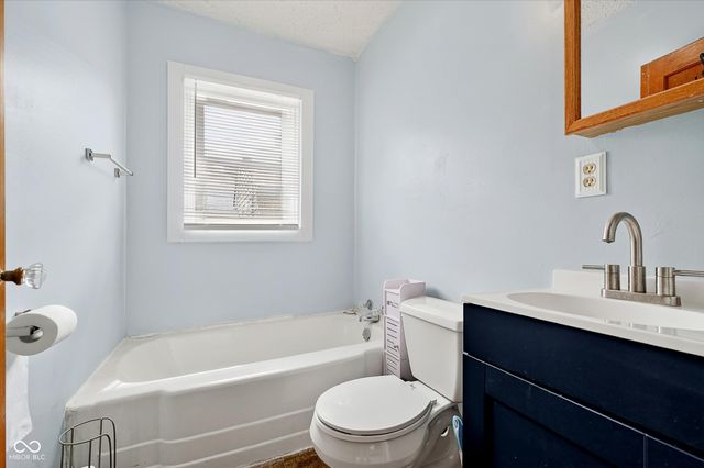 1530 E 49th Street, Indianapolis, IN 46205