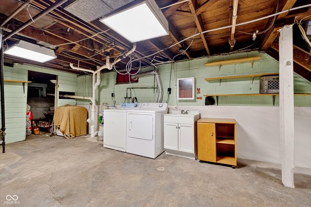 1530 E 49th Street, Indianapolis, IN 46205