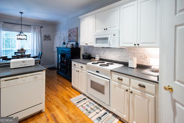 185 Cambridge Way, Macon, GA 31220