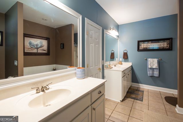 185 Cambridge Way, Macon, GA 31220
