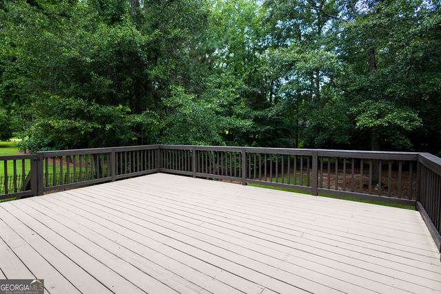 185 Cambridge Way, Macon, GA 31220