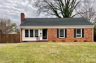 3813 Moultrie Street, Charlotte, NC 28209