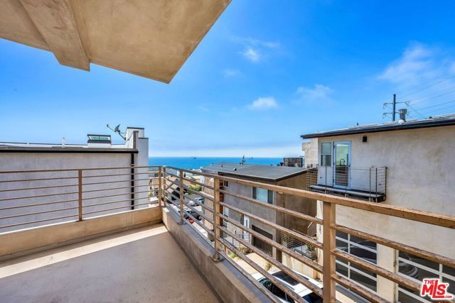 308 Gull Street, Manhattan Beach, CA 90266