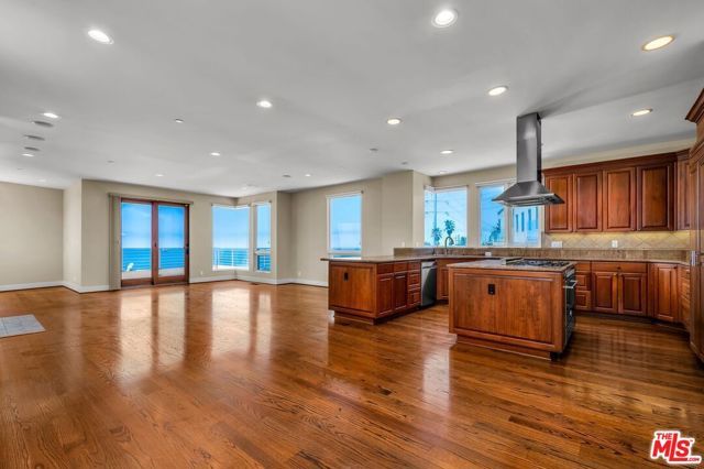 308 Gull Street, Manhattan Beach, CA 90266