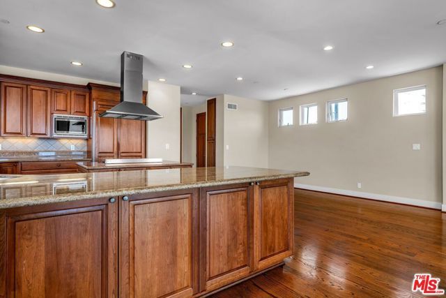 308 Gull Street, Manhattan Beach, CA 90266