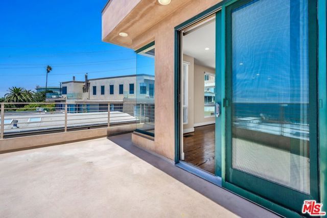 308 Gull Street, Manhattan Beach, CA 90266