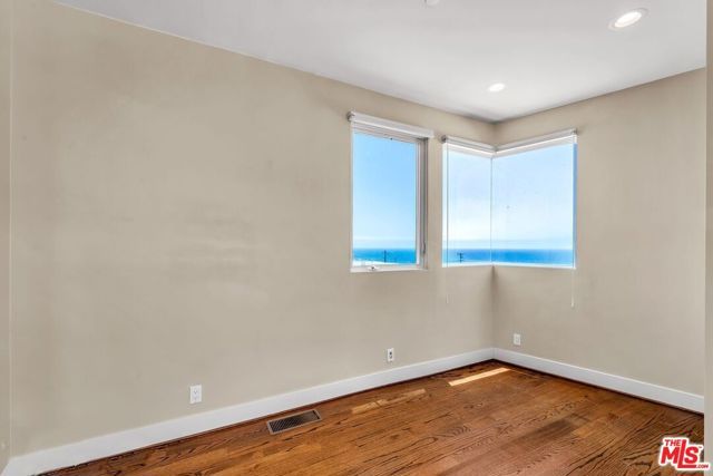 308 Gull Street, Manhattan Beach, CA 90266