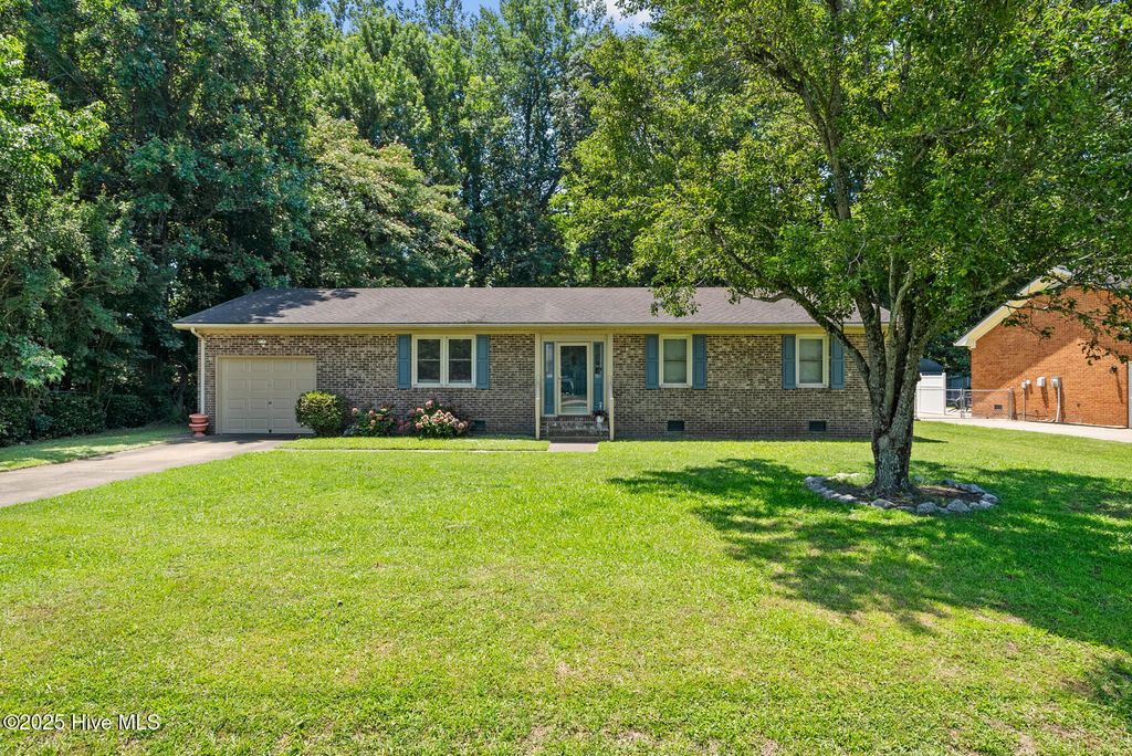 1613 Ulster Drive, Elizabeth City, NC 27909
