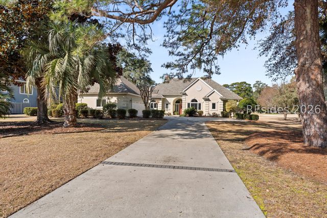 105 Saw Timber Dr, Hilton Head Island, SC 29926