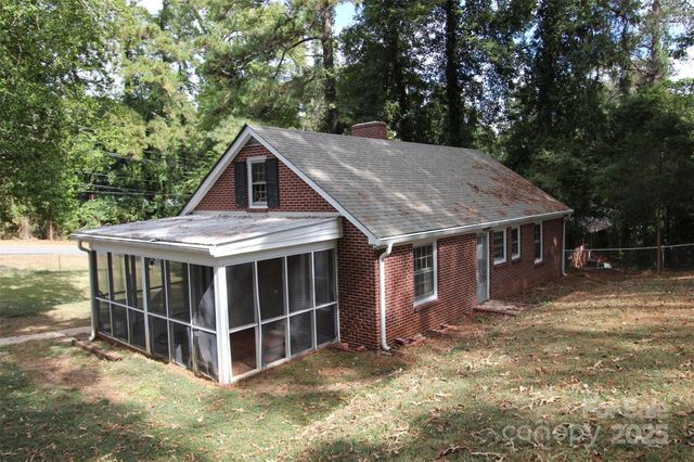 502 E Wade Street, Wadesboro, NC 28170