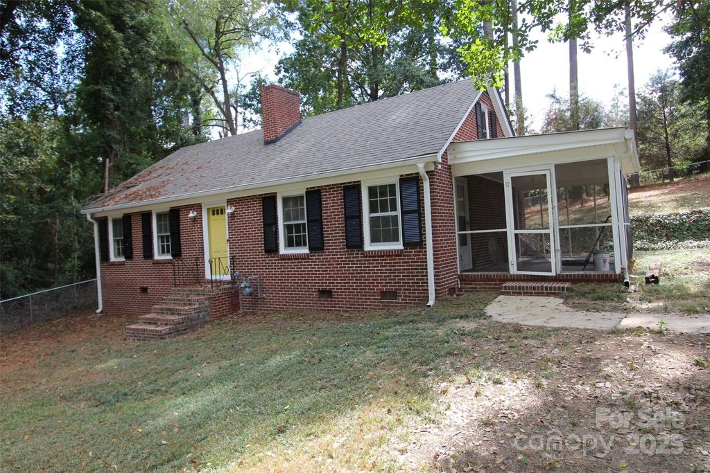 502 E Wade Street, Wadesboro, NC 28170