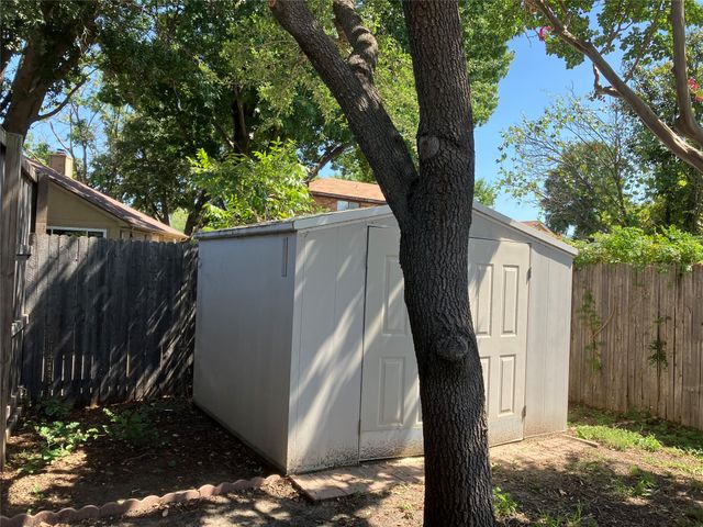 258 Willingham Drive, Coppell, TX 75019