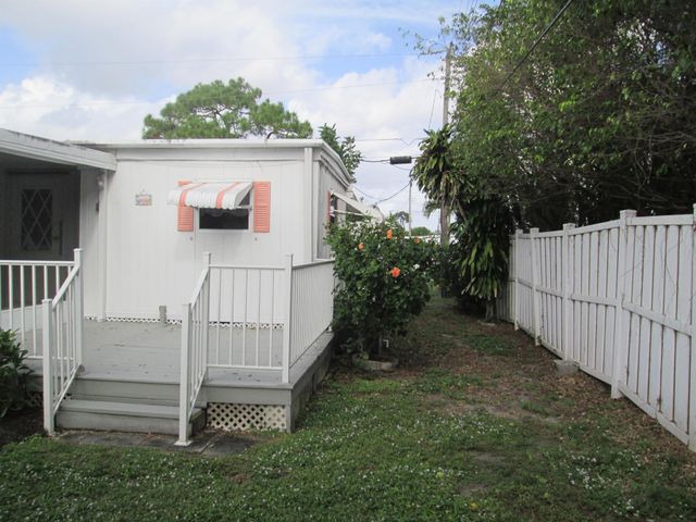 4014 Bougainvillea Road, Boynton Beach, FL 33436