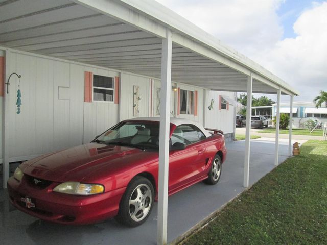 4014 Bougainvillea Road, Boynton Beach, FL 33436