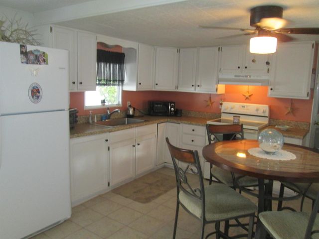 4014 Bougainvillea Road, Boynton Beach, FL 33436