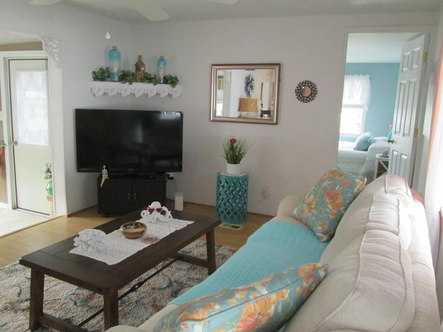 4014 Bougainvillea Road, Boynton Beach, FL 33436