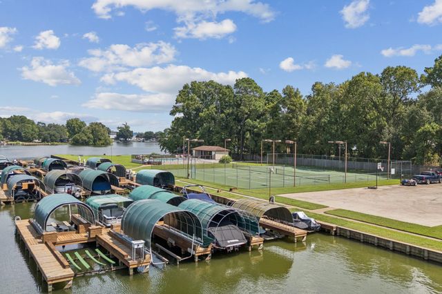 500 River Road 106, Montgomery, TX 77356